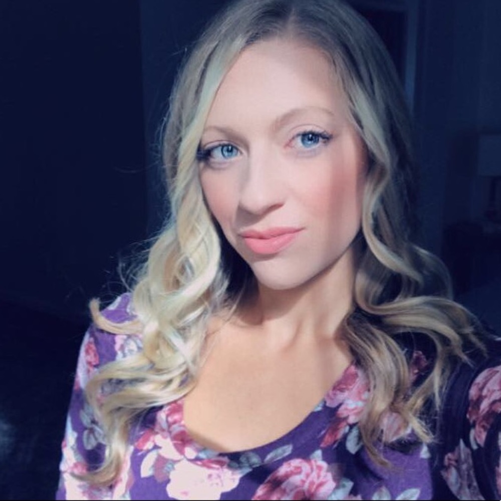 Meet your Posher, Breanna